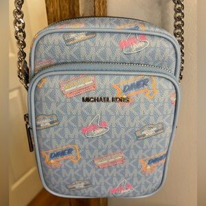 Michael Kors Jet Set Travel Medium Light Sky Blue Logo Graphic Chain Crossbody